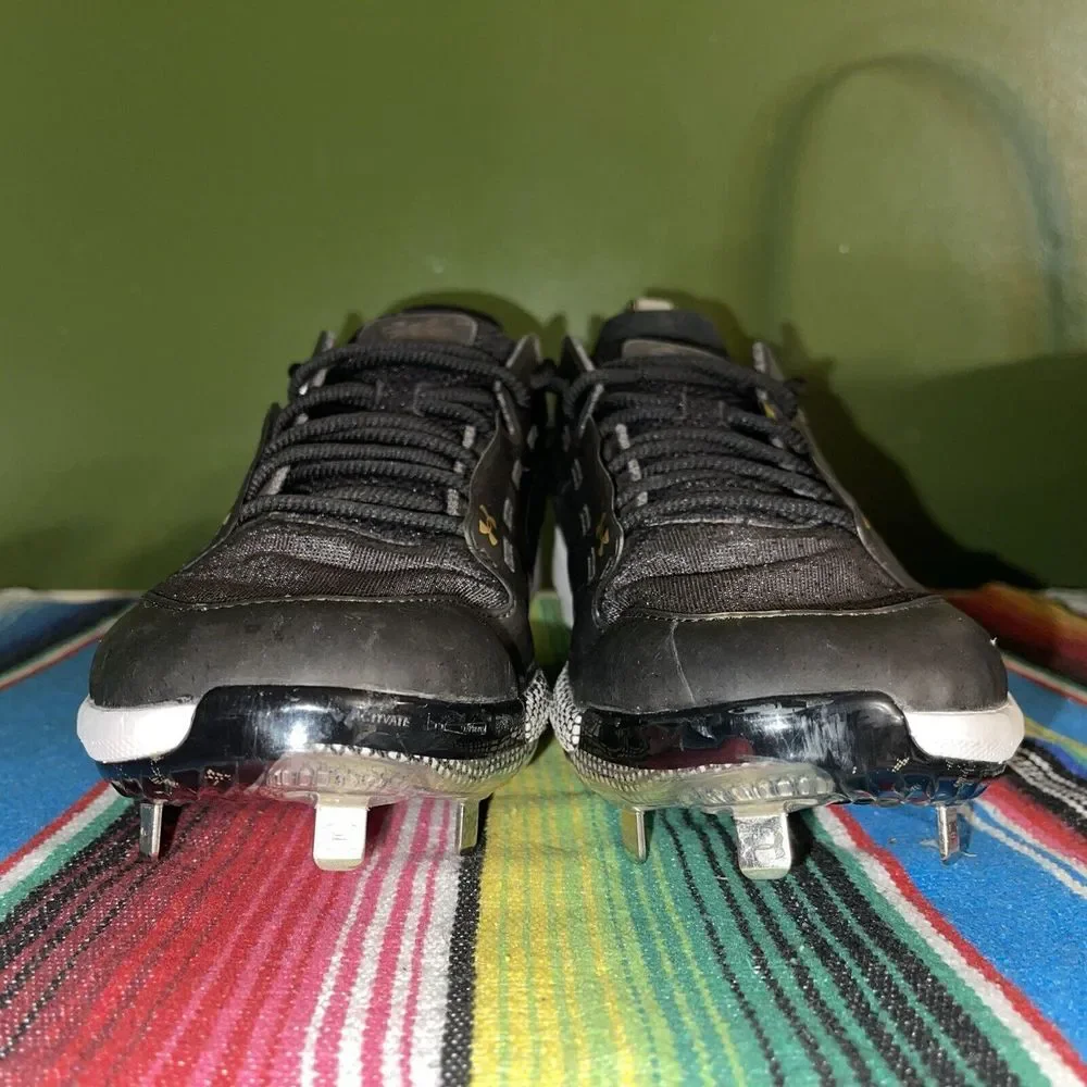Under Armour Cleats Men 13 Harper 6  3024315-001 HOVR‎ Hygrid Metal Excellent